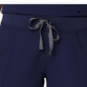 Figs Scrub Kade Cargo Petite Small NWT NAVY